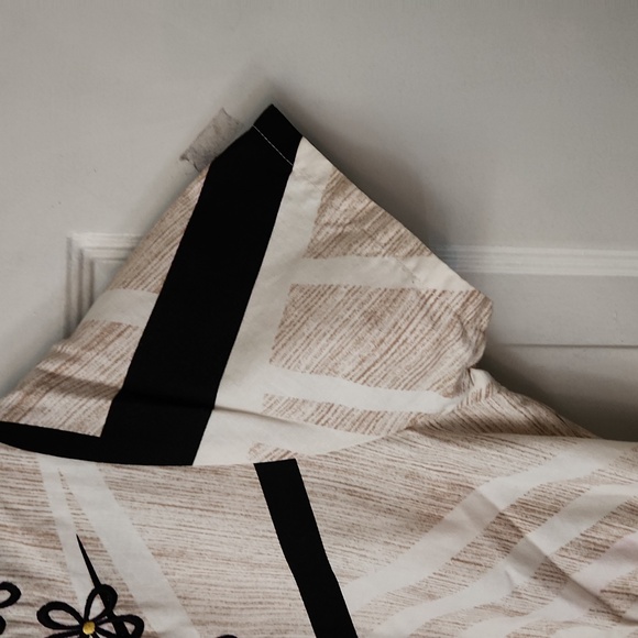 Scrub top - Picture 4 of 5